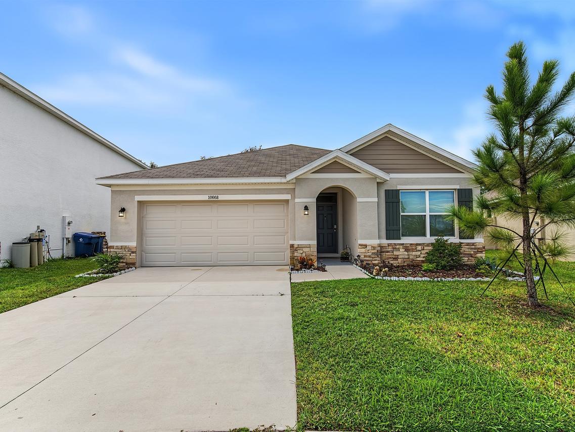 10668 Quail Grove Way, San Antonio, FL 33576