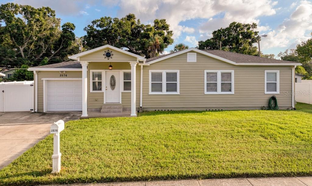 2576 17th Ave., St Petersburg, FL 33713