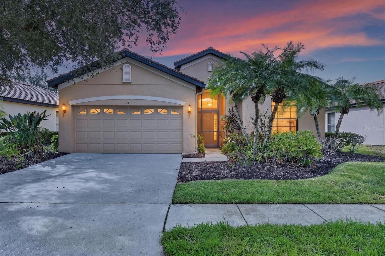 144 Silver Falls Dr., Apollo Beach, FL 33572