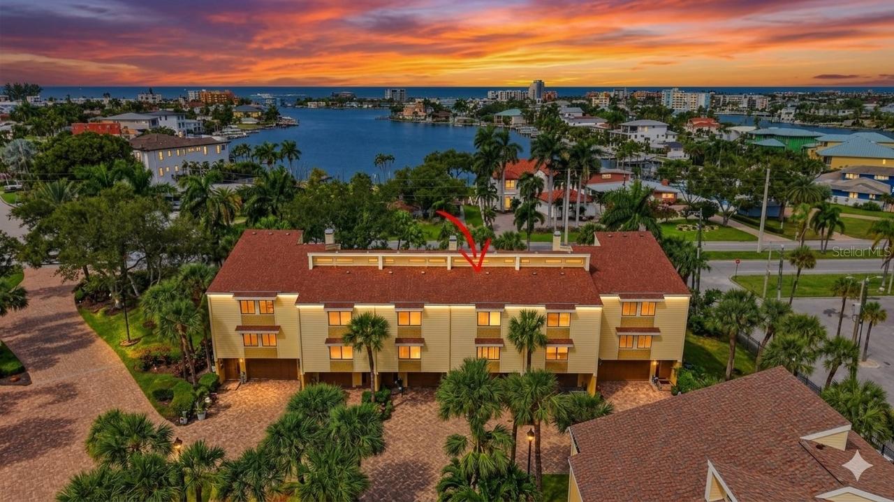 406 Sandy Hook Rd., Treasure Island, FL 33706