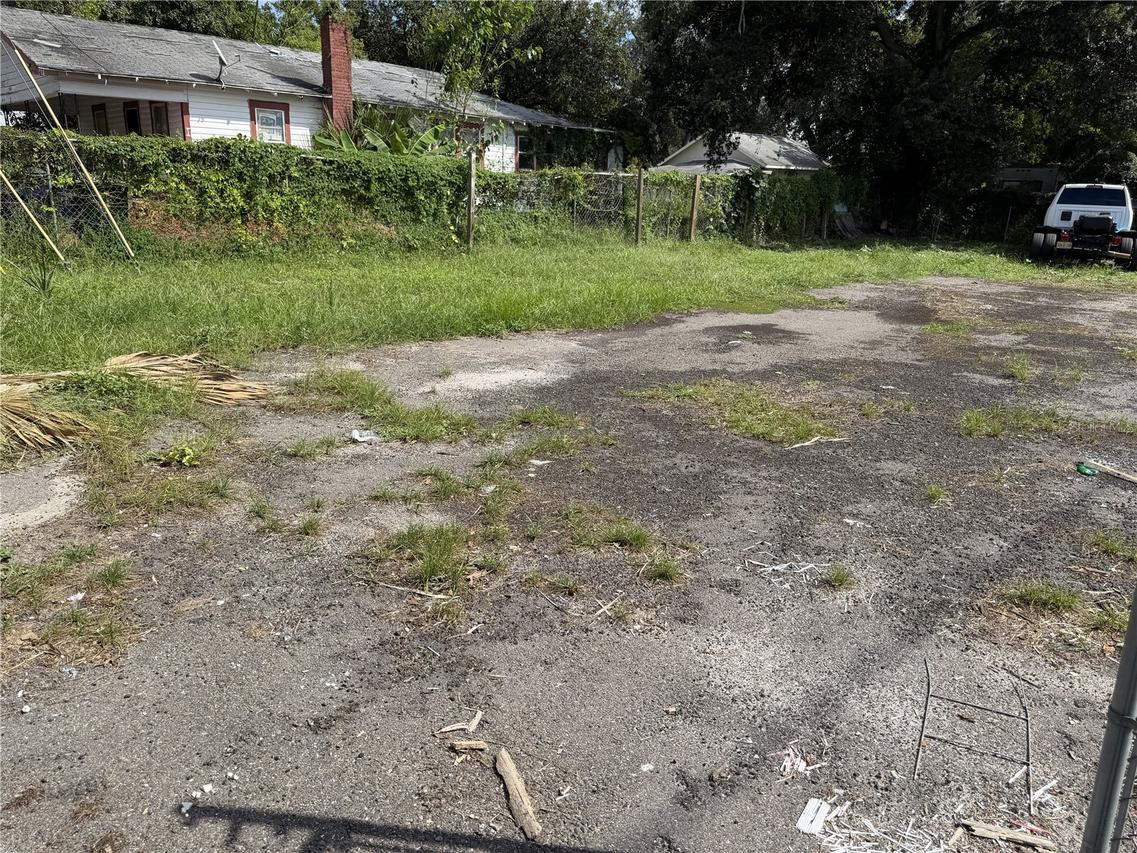 1911 N 34 Th St, Tampa, FL 33605