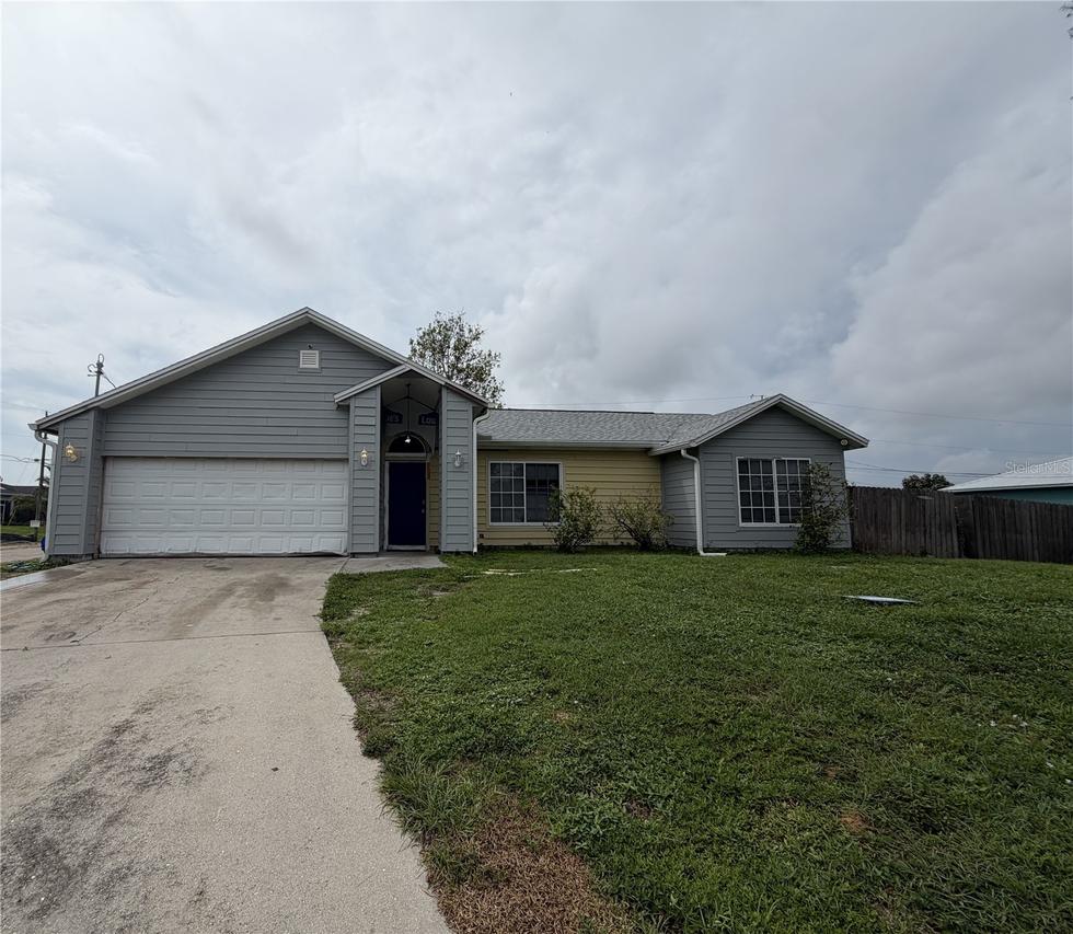 2602 22nd Pl., Cape Coral, FL 33909