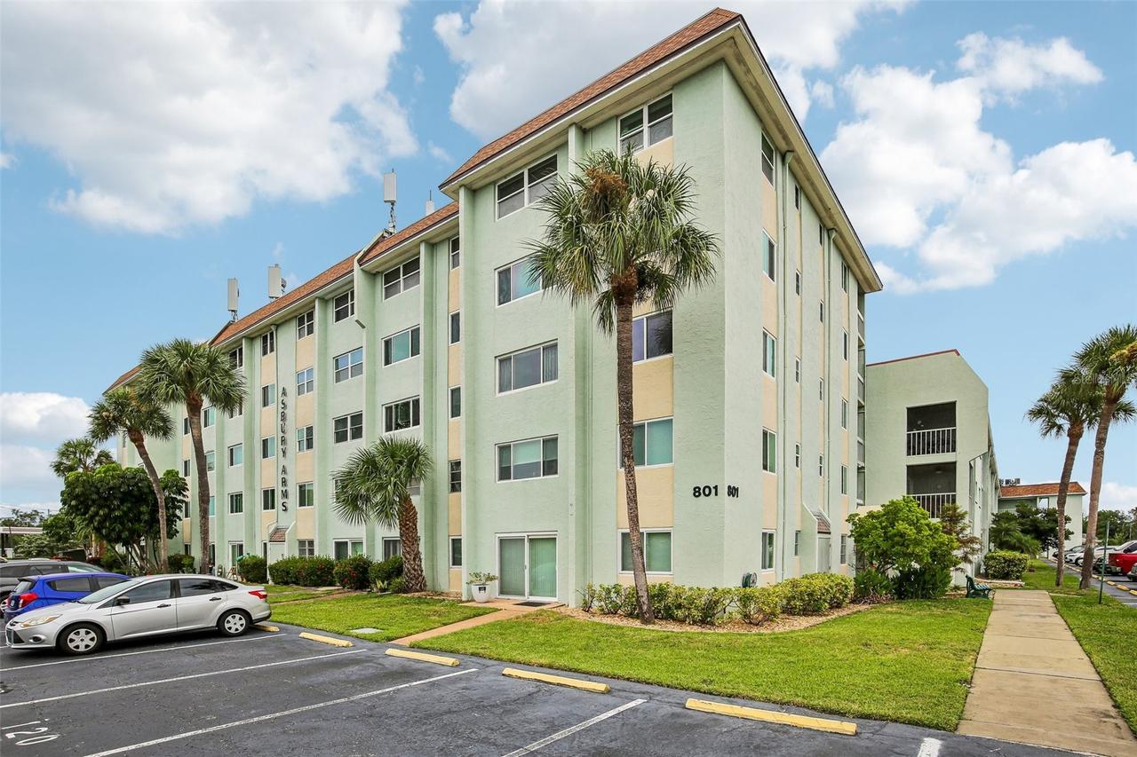 801 83rd Ave. #511, St Petersburg, FL 33702