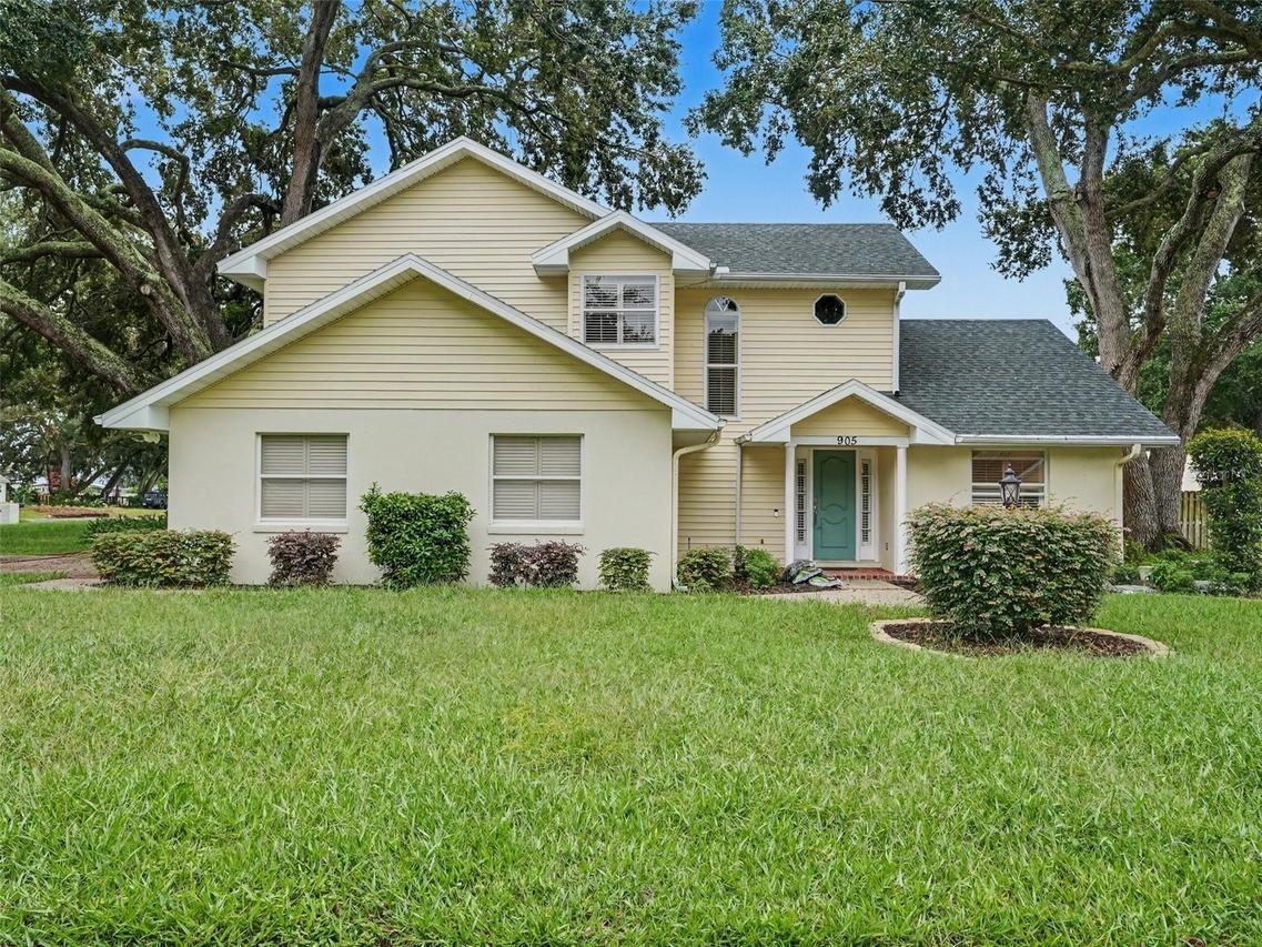 905 Woodrow Dr., Auburndale, FL 33823