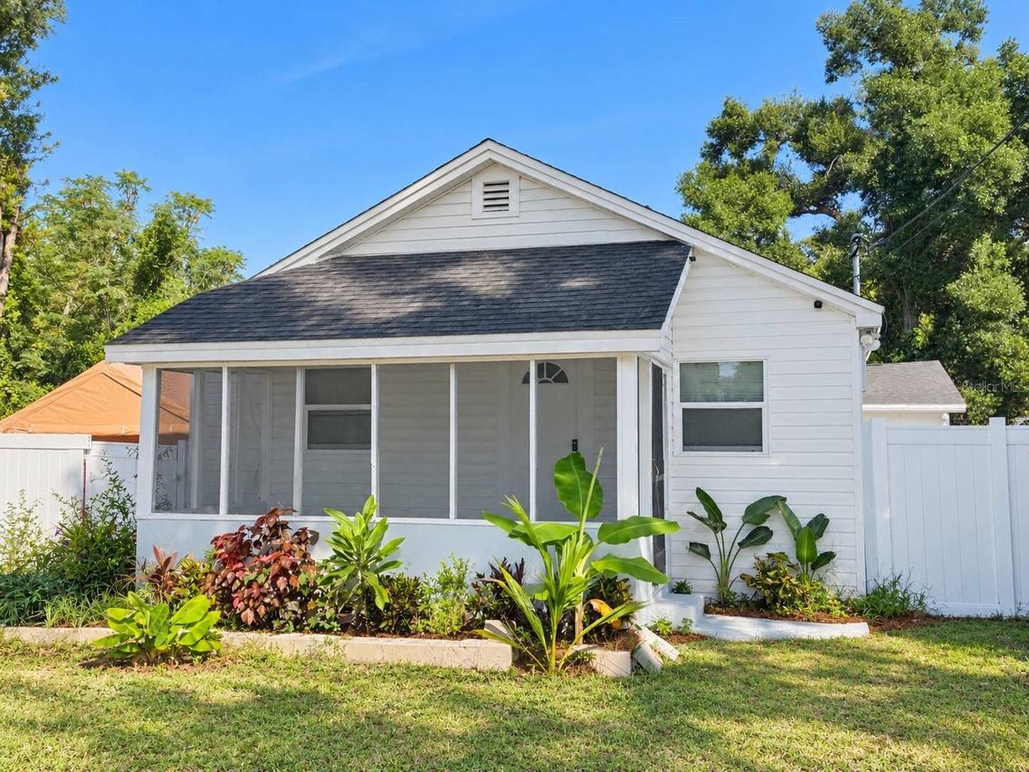 10115 N 14th St., Tampa, FL 33612