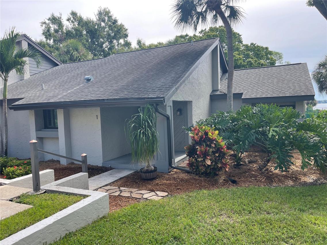 90 S Highland Ave. #1, Tarpon Springs, FL 34689