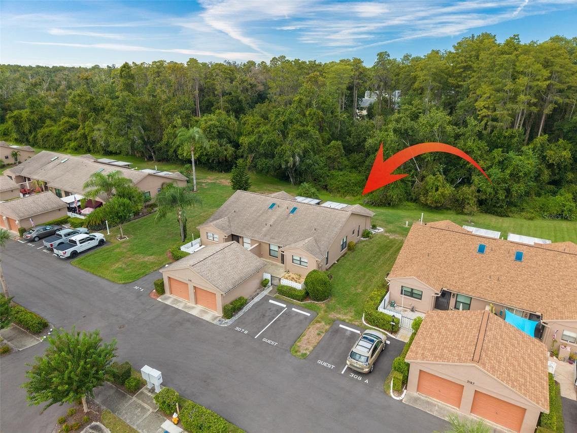 3185 Charter Club Dr. #B, Tarpon Springs, FL 34688