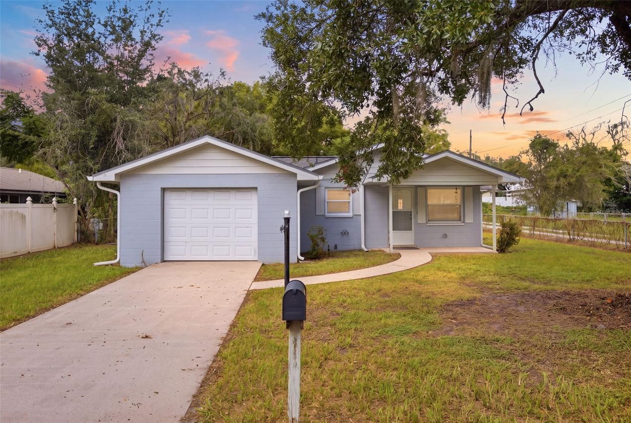 38123 10th Ave., Zephyrhills, FL 33542