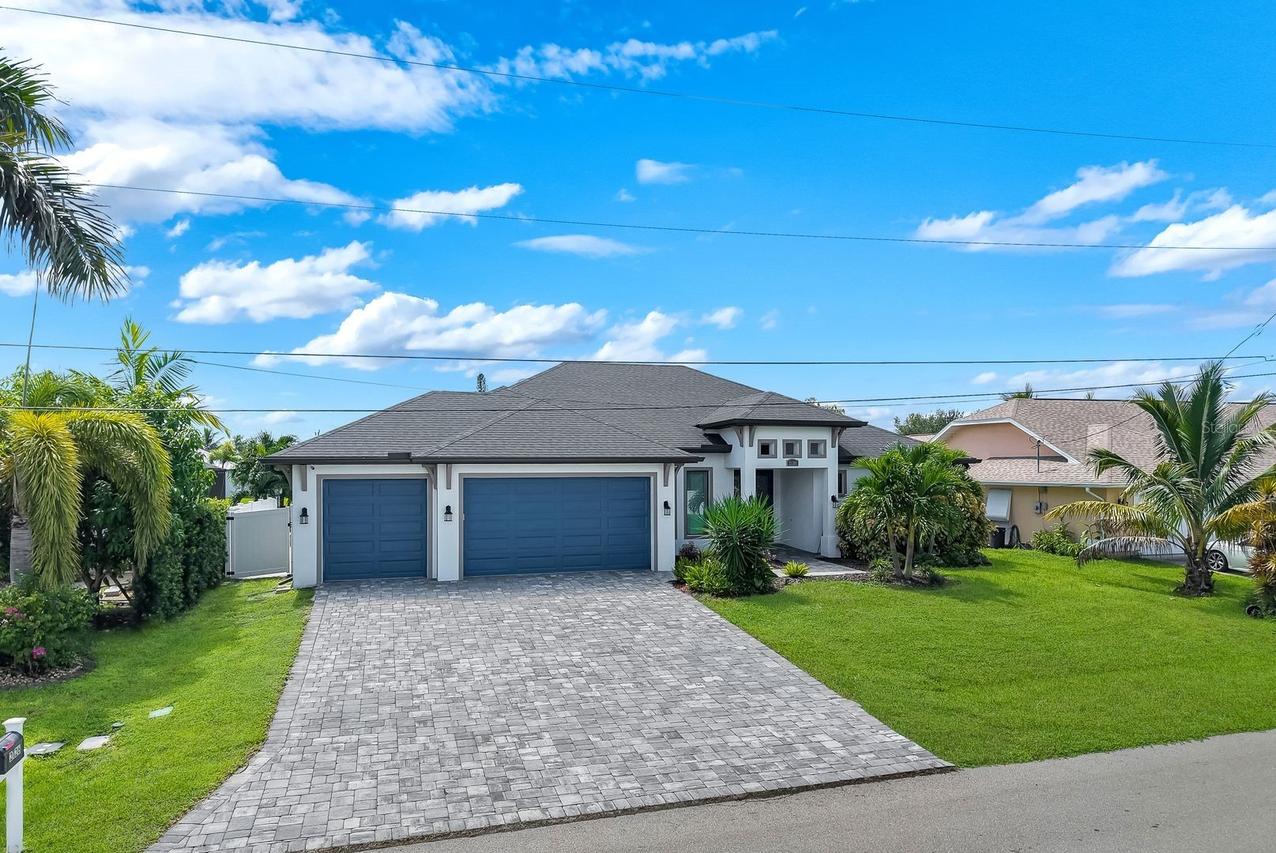 2126 NE 2nd St., Cape Coral, FL 33909