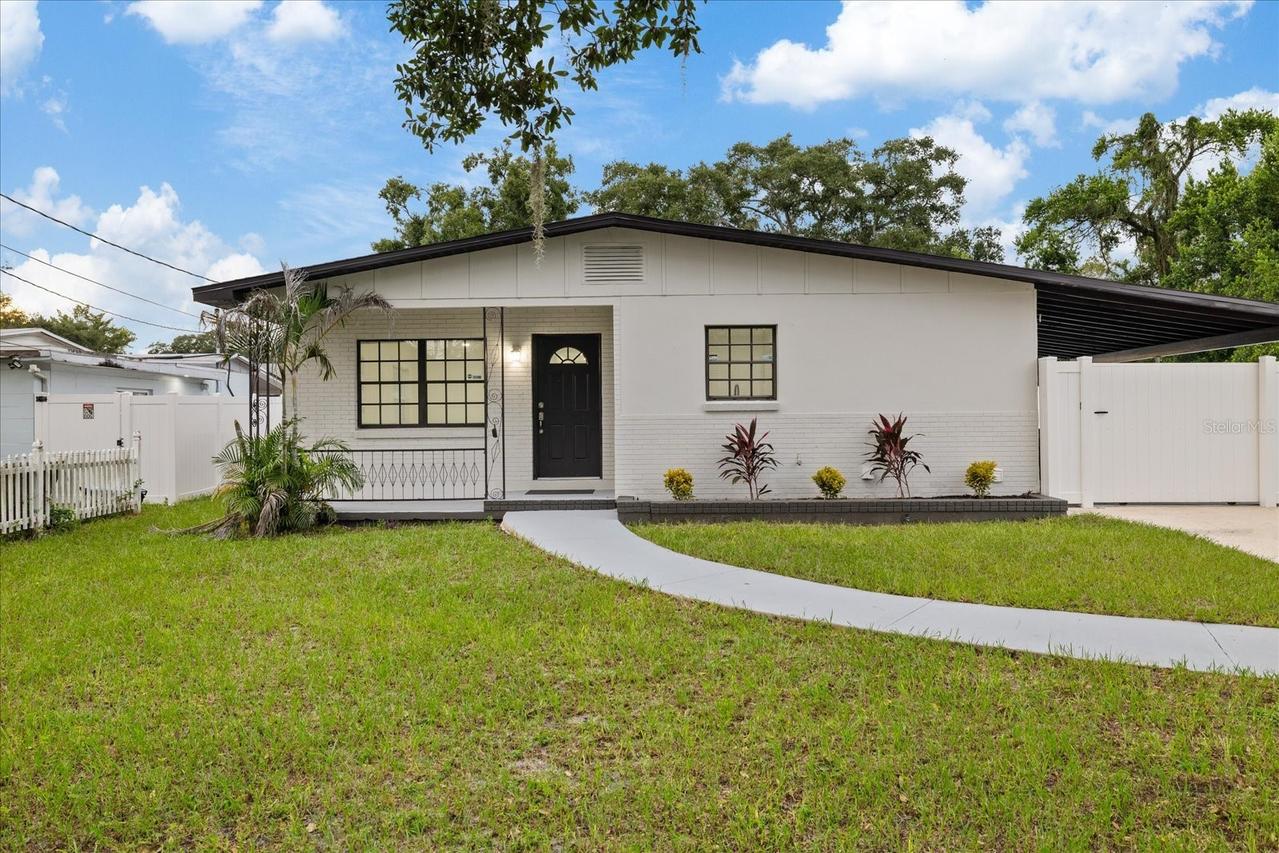 9410 N Valle Dr., Tampa, FL 33612