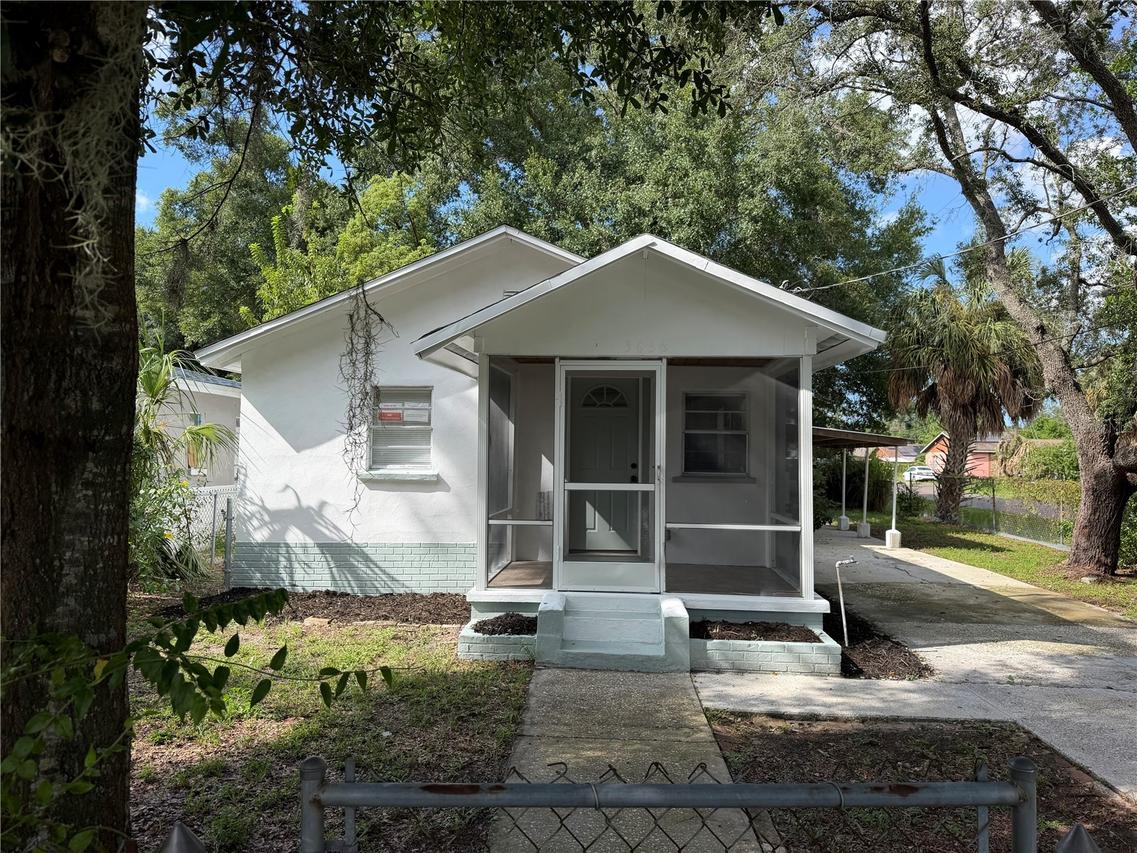 3636 E North Bay St., Tampa, FL 33610