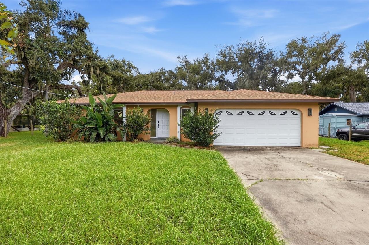 1411 52 St., Palmetto, FL 34221