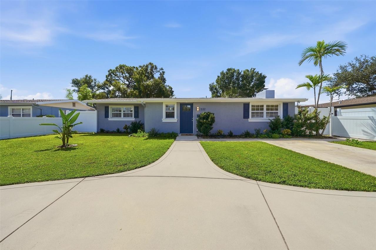 532 43rd Ave., St Petersburg, FL 33703