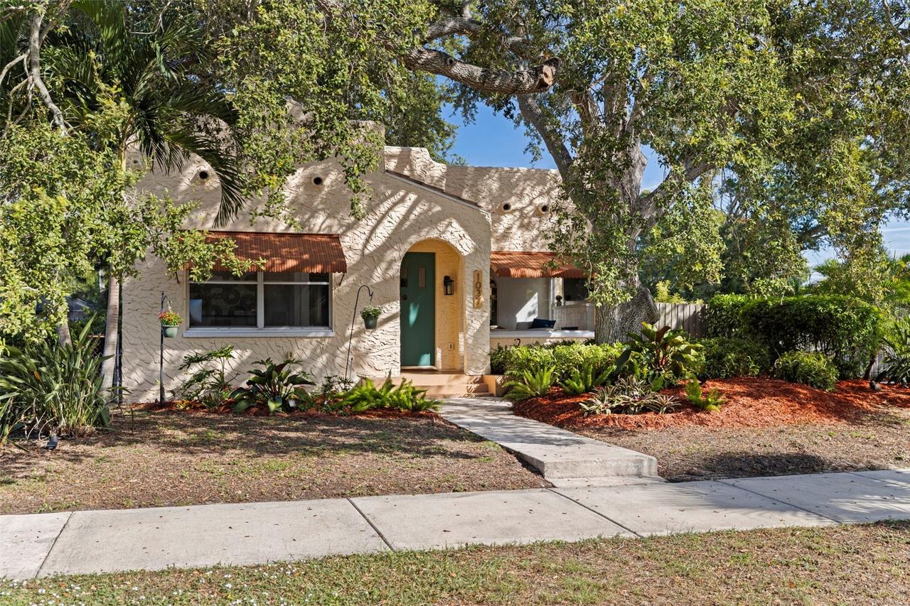 1037 51st Ave., St Petersburg, FL 33703