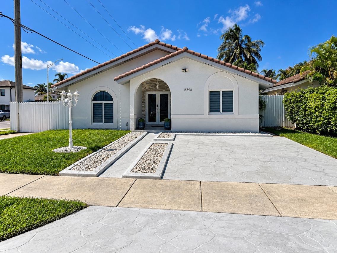 18398 SW 135th Ave., Miami, FL 33177
