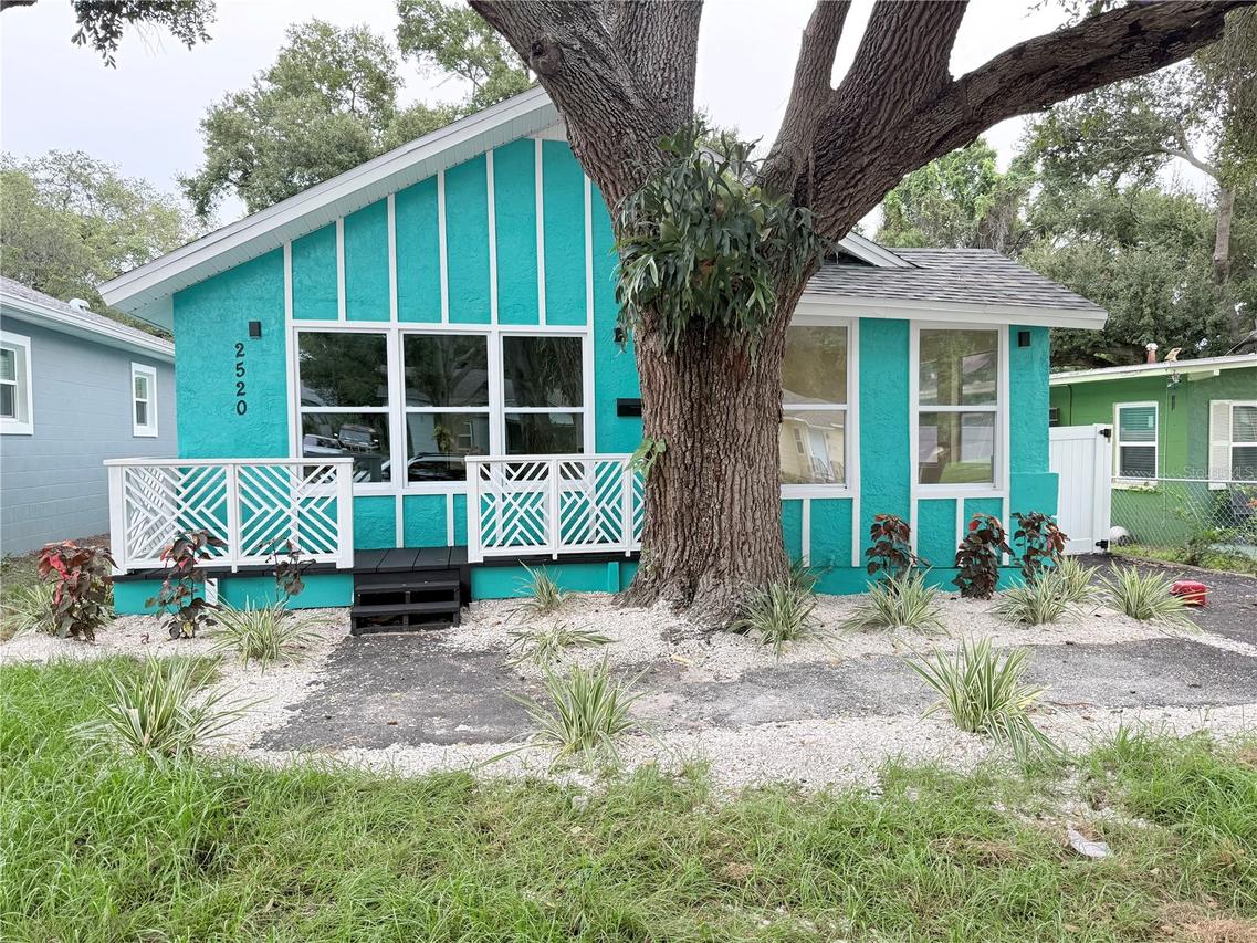 2520 10th St., St Petersburg, FL 33705