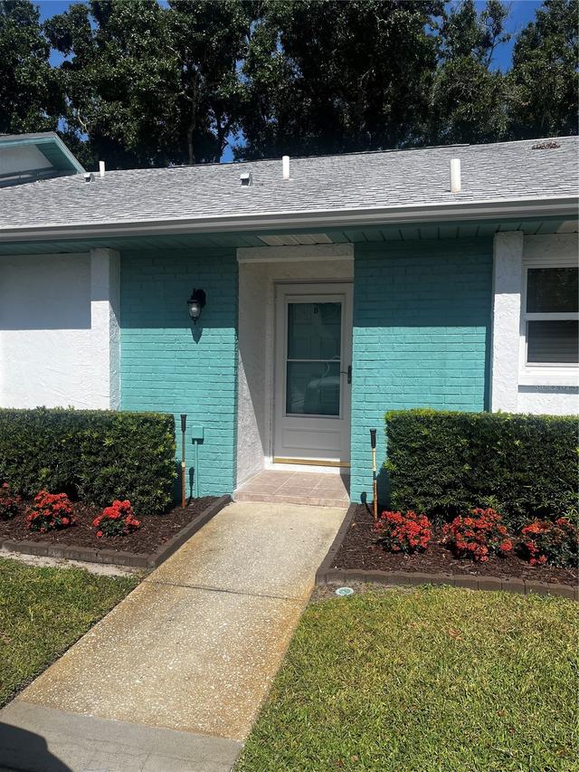 1109 Tartan Dr. #B, Palm Harbor, FL 34684