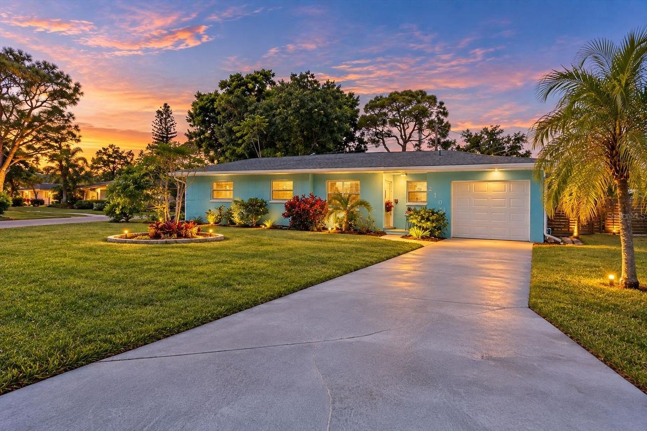 2101 68th Ave., St Petersburg, FL 33712