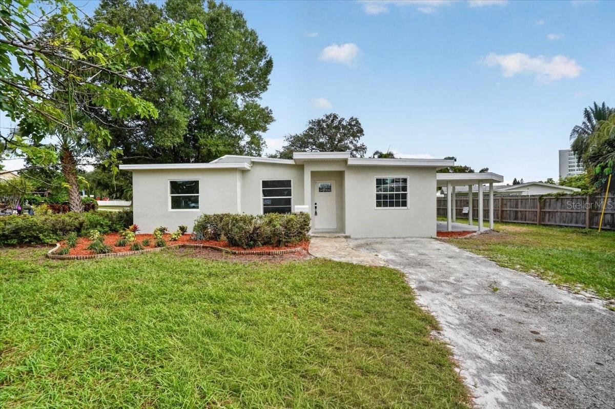 6790 Date Palm Ave., St Petersburg, FL 33707