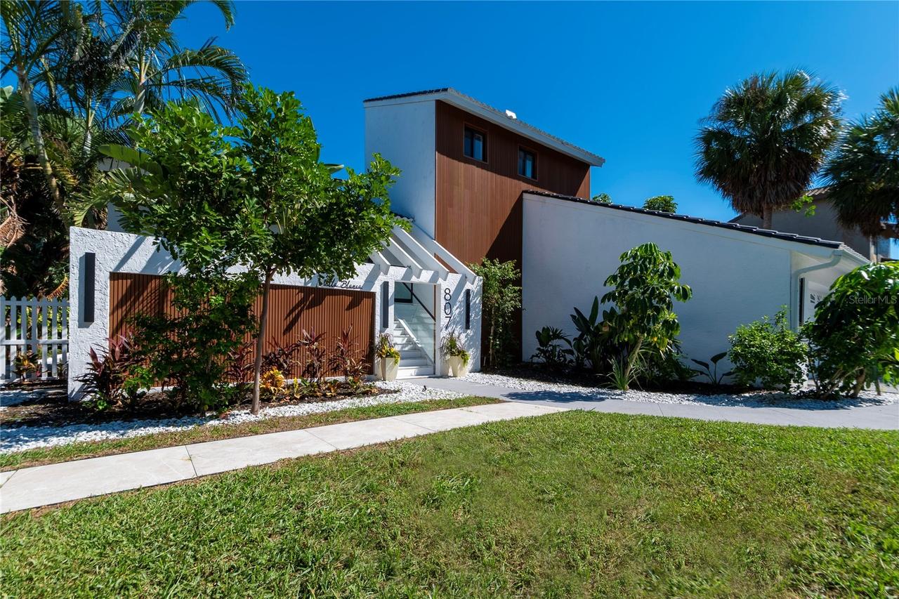 807 2nd Ave., Tierra Verde, FL 33715