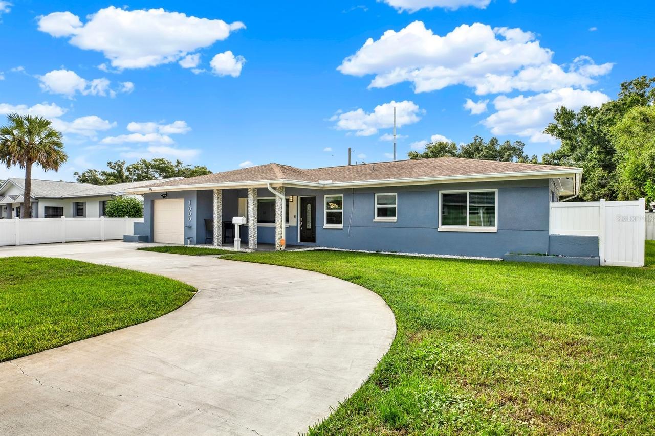 1000 59th Ave., St Petersburg, FL 33705