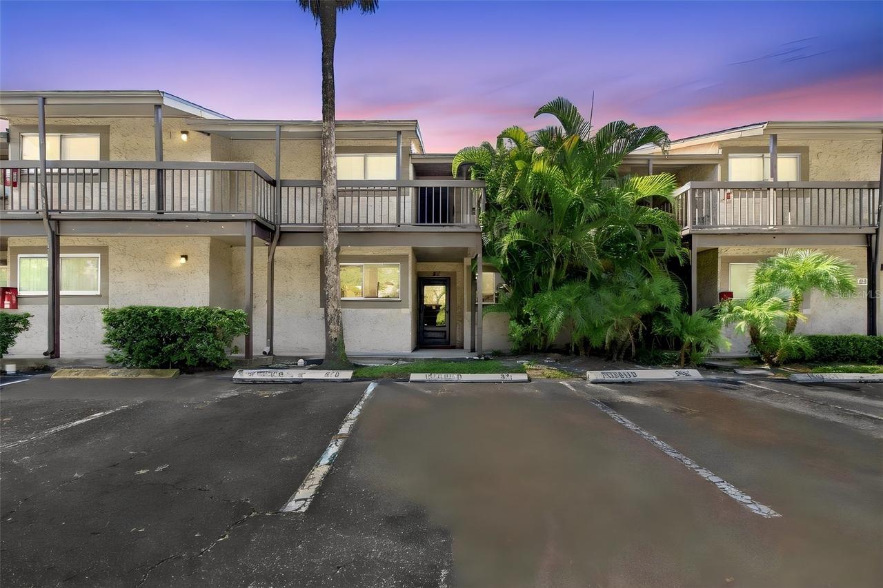 6340 Newtown Cir. #40A4, Tampa, FL 33615