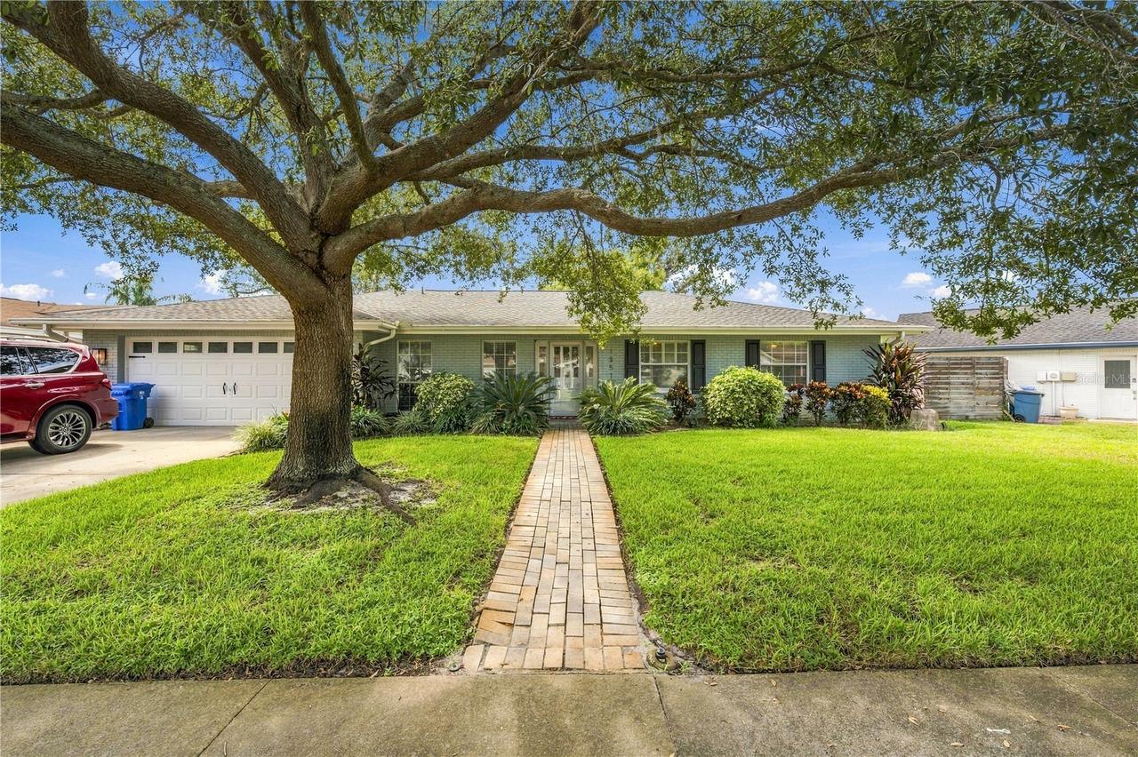 13510 Gibbons Pass, Tampa, FL 33613