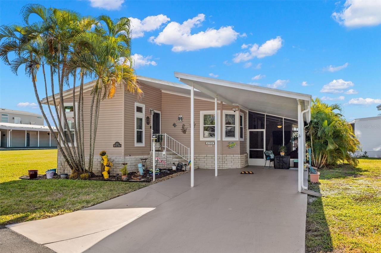624 Mount Piney Ave. #703, St Petersburg, FL 33702