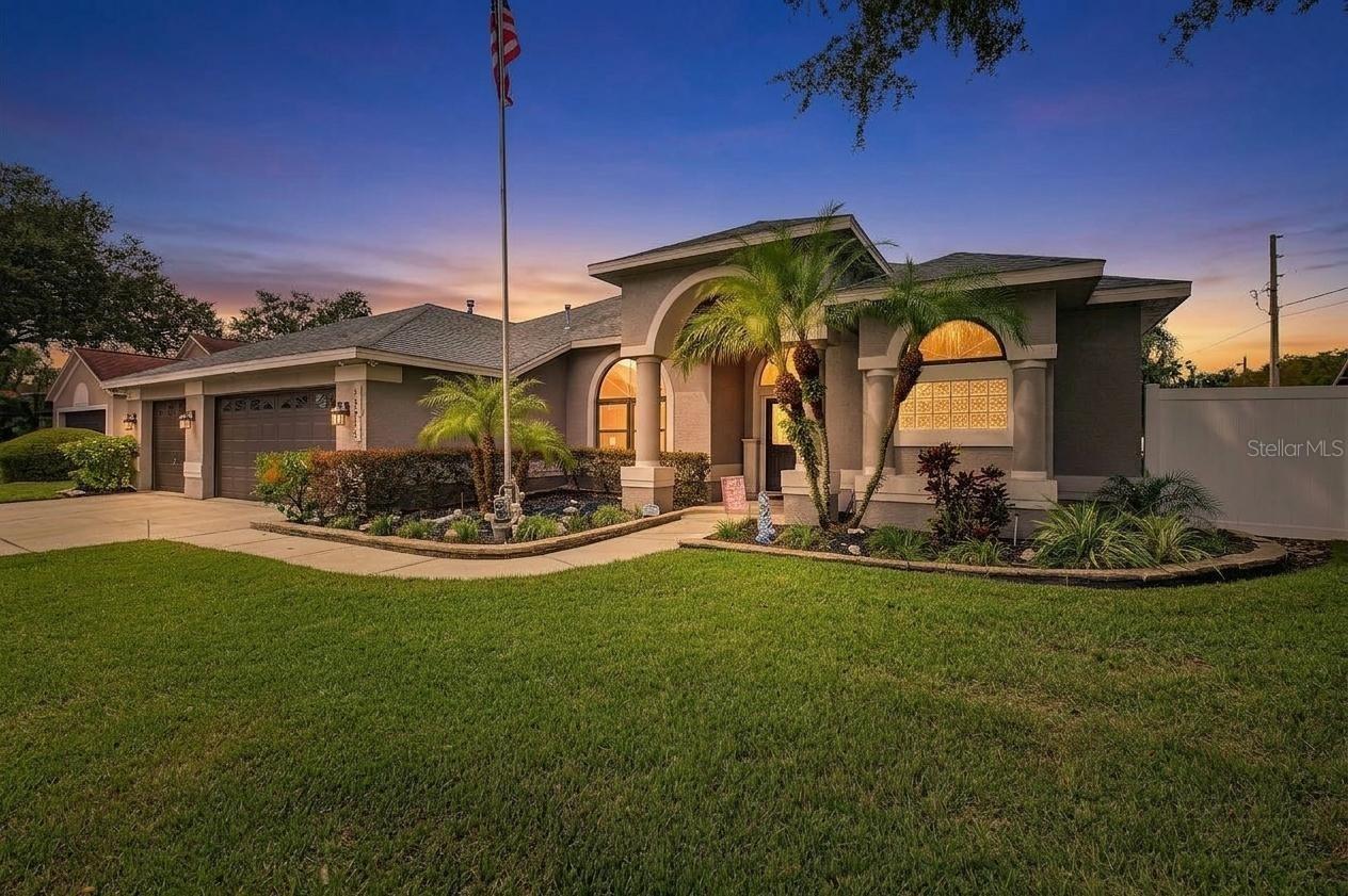 24415 Rolling View Ct., Lutz, FL 33559