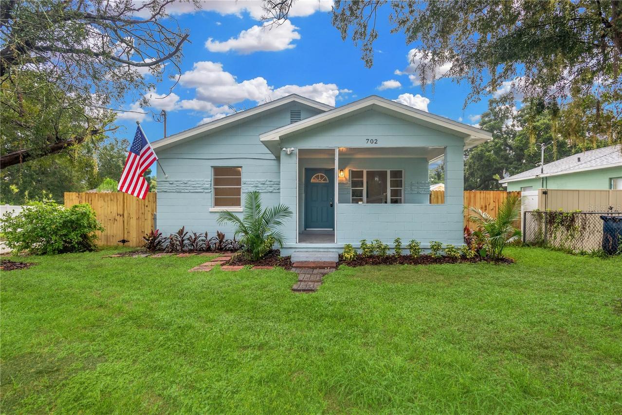 702 E Broad St., Tampa, FL 33604