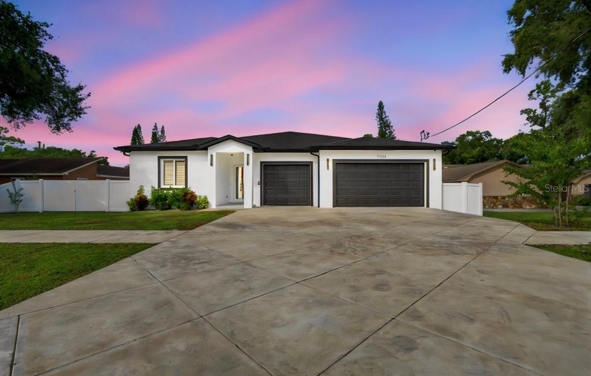 13204 Lake Magdalene Blvd., Tampa, FL 33618