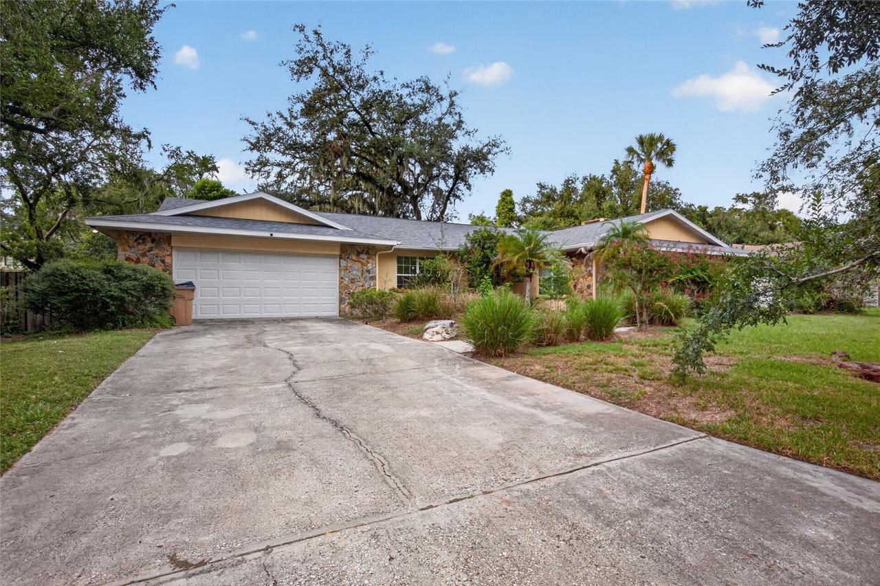 531 Garrard Dr., Temple Terrace, FL 33617