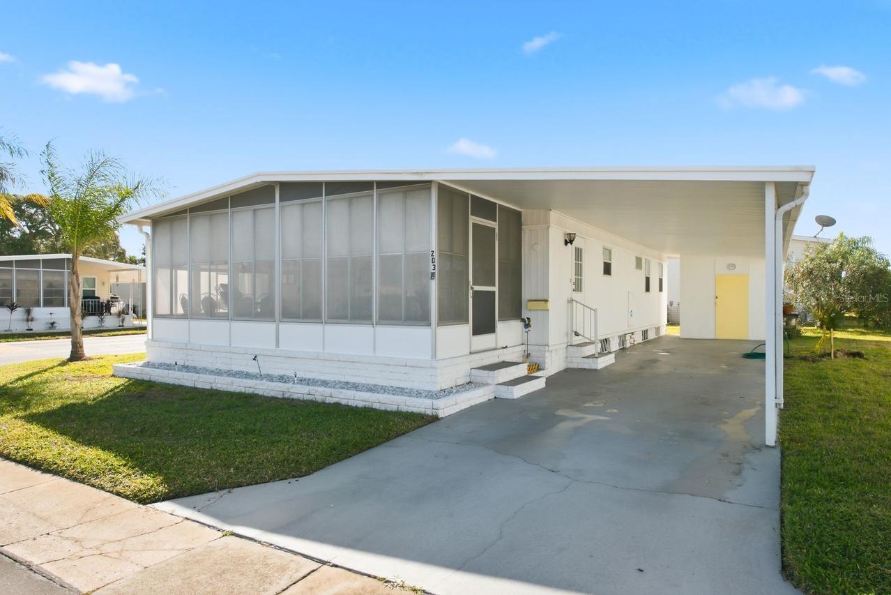 203 Seagull Dr., Tarpon Springs, FL 34689