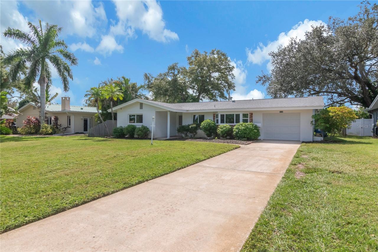 4330 20th Ave., St Petersburg, FL 33713