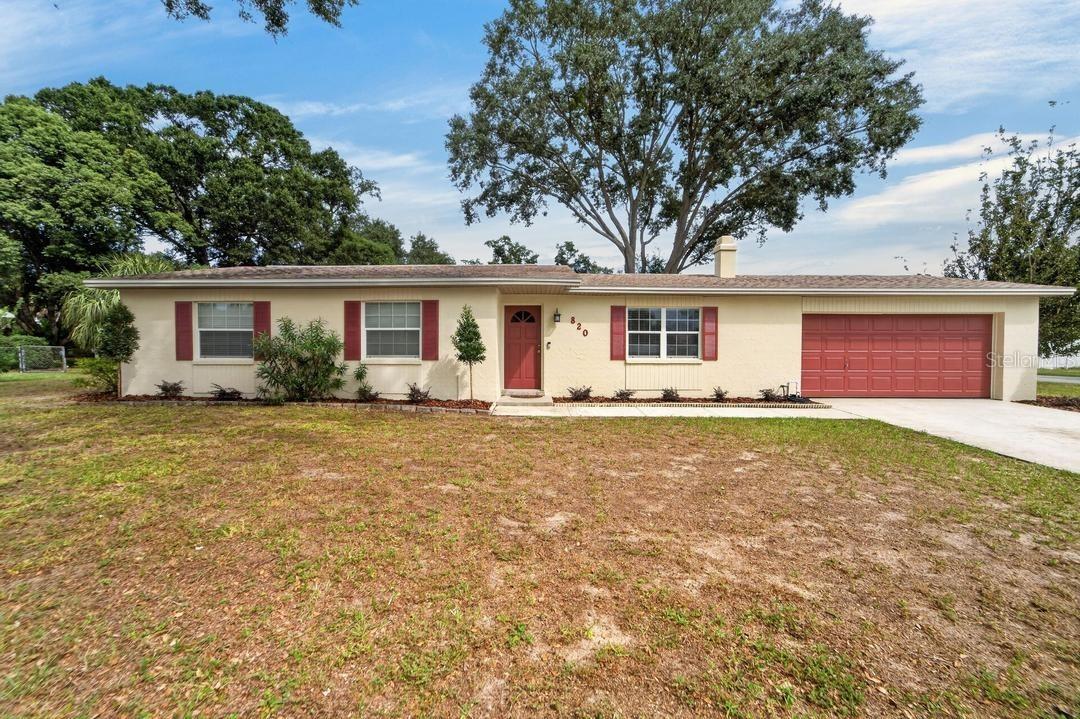 820 Blackberry Lane, Brandon, FL 33511