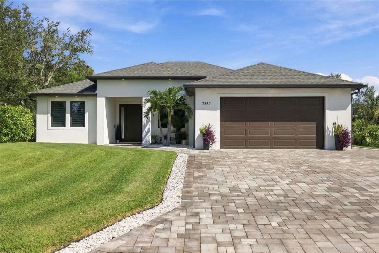 7382 Perennial Rd., North Port, FL 34291