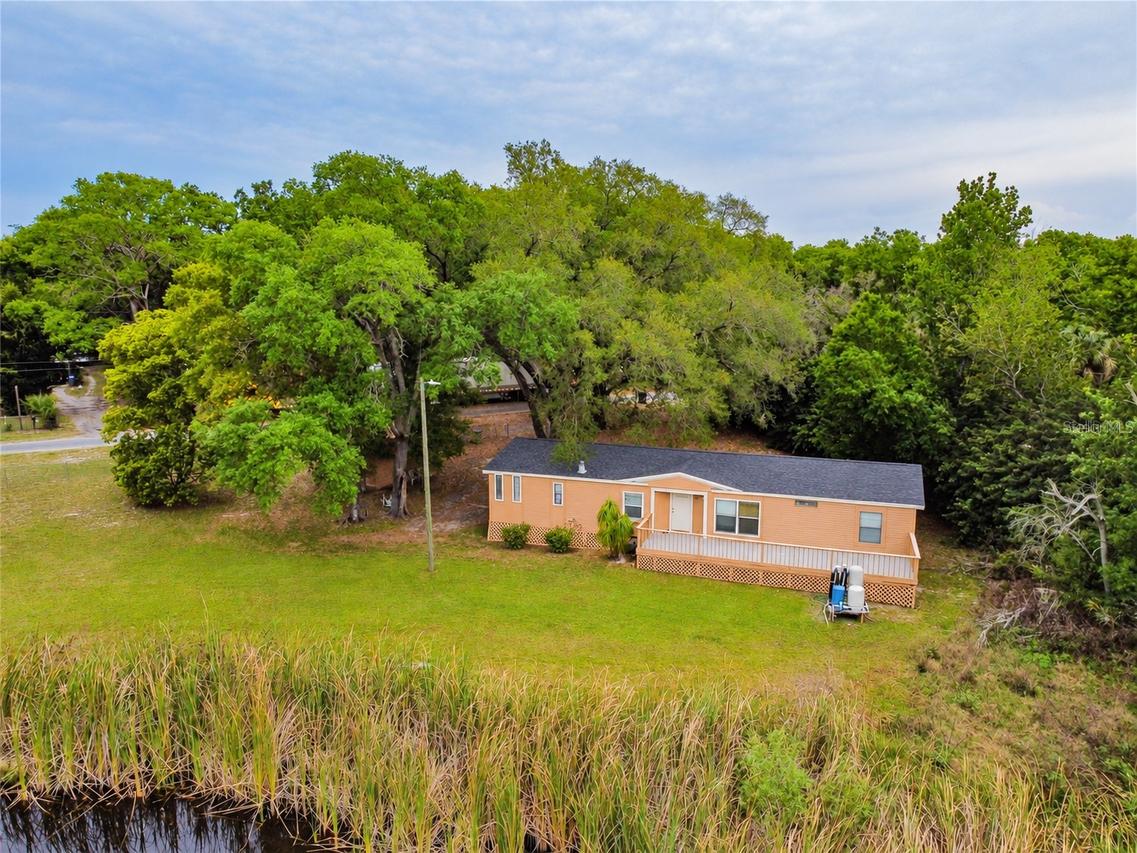 1215 E 149th Ave., Lutz, FL 33549