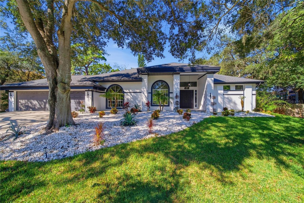 1980 Mac Gregor Rd., Tarpon Springs, FL 34689