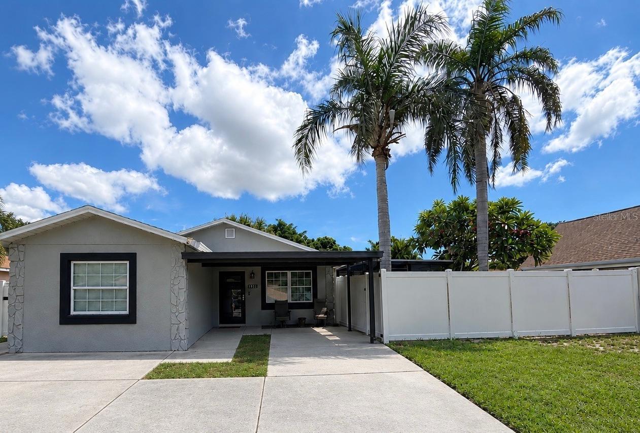 1951 Taylor Lake Cir., Seminole, FL 33778