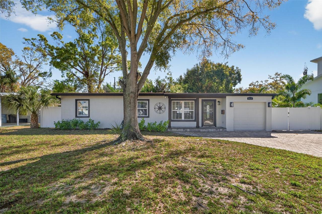 4420 Pompano Dr., St Petersburg, FL 33705