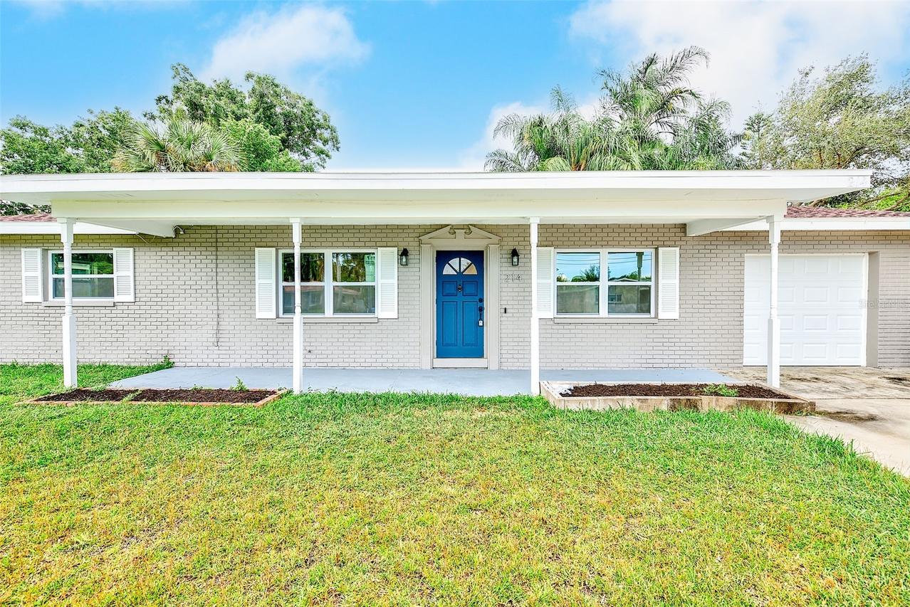 214 45th Ave., St Petersburg, FL 33703