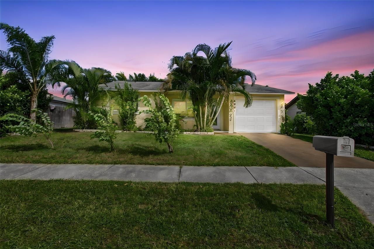 3031 Muir St., Holiday, FL 34691