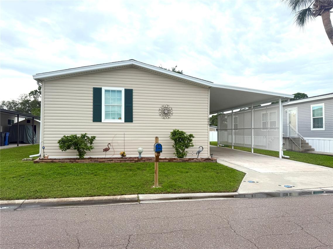 260 S Port Royal Ln., Apollo Beach, FL 33572
