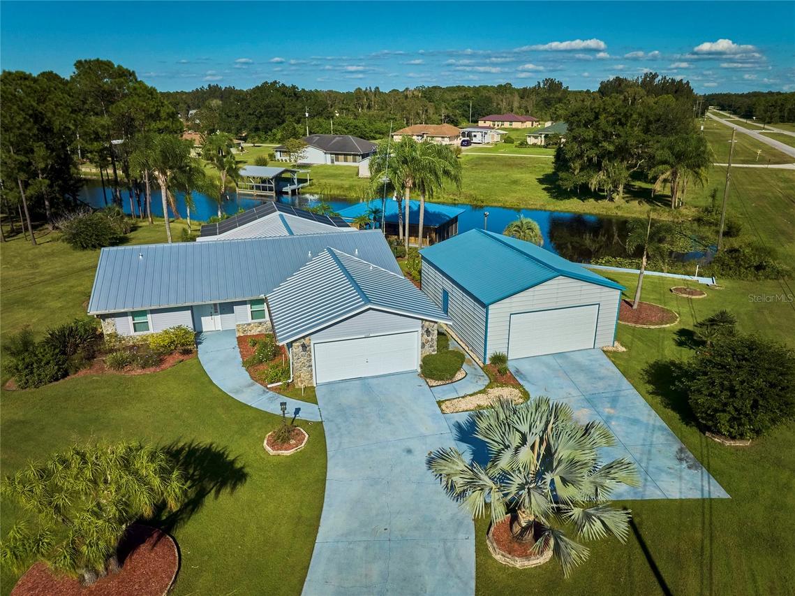 6449 Avocado Dr., Indian Lake Estates, FL 33855