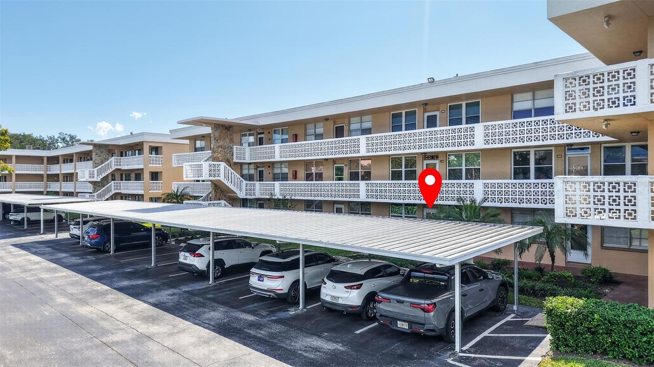 5095 Bay St. #104, St Petersburg, FL 33703