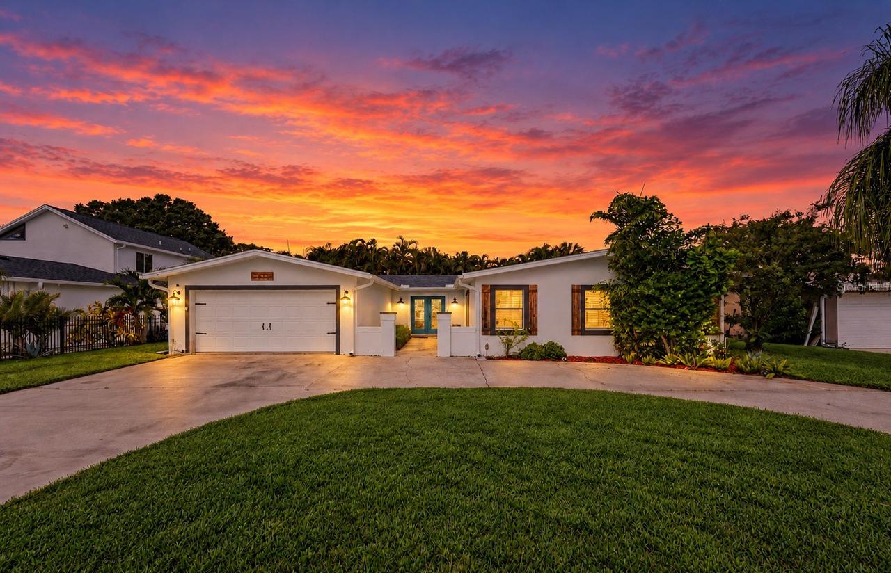 3936 E Eden Roc Cir. #1, Tampa, FL 33634