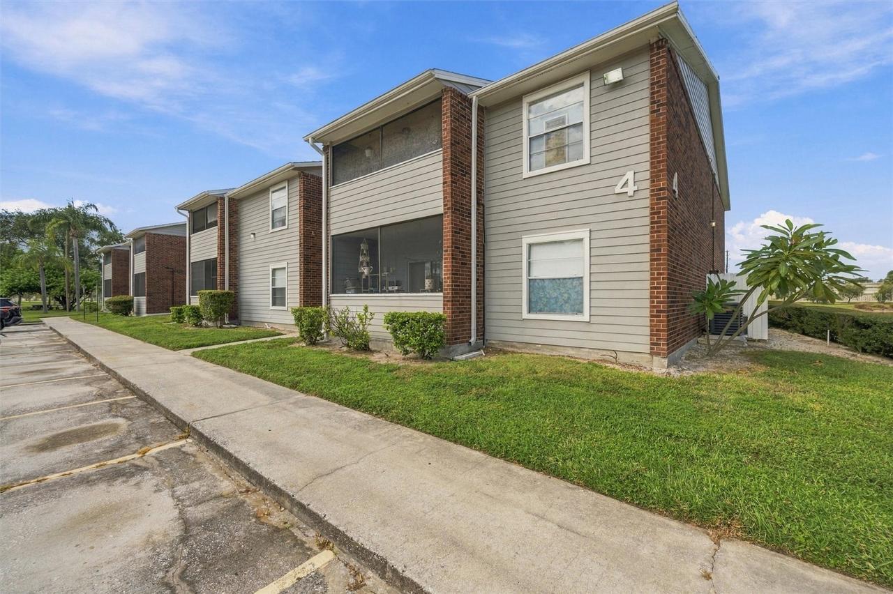 1400 Gandy Blvd. #416, St Petersburg, FL 33702