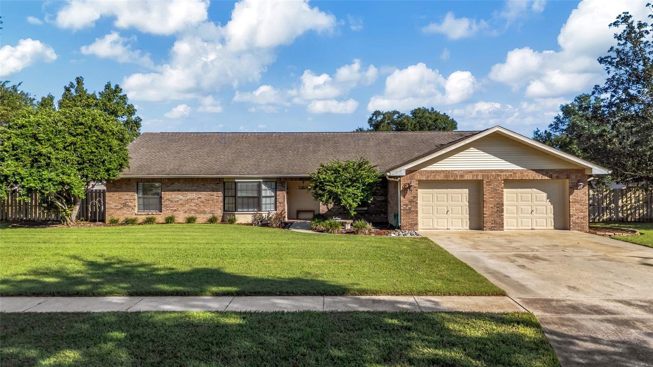 4614 Duxberry Ln., Valrico, FL 33594