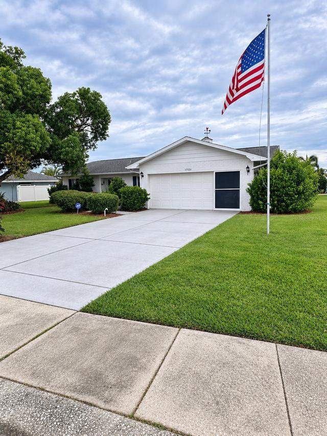 1731 Coco Palm Cir., Sun City Center, FL 33573