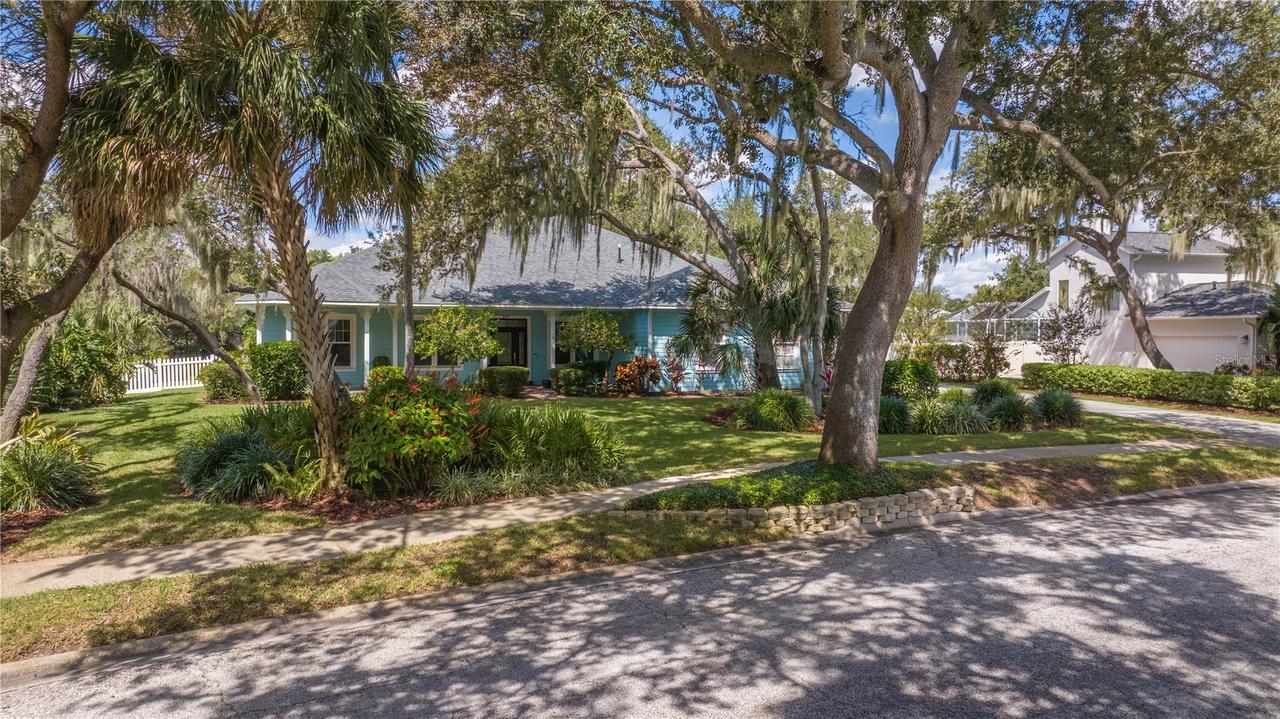 8917 Eagle Watch Dr., Riverview, FL 33578